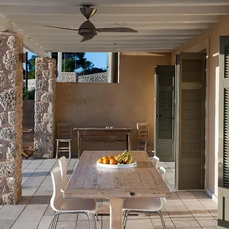Phaedrus Living: Seaview Luxury Villa Chrysanthemum Villa *