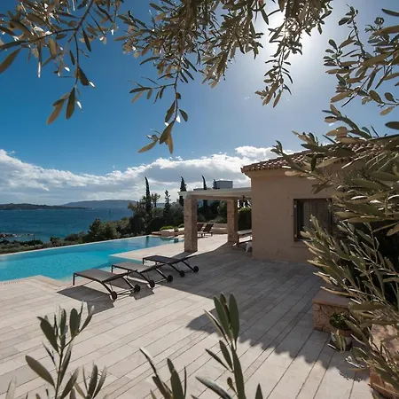 Phaedrus Living: Seaview Luxury Villa Chrysanthemum Kranidi